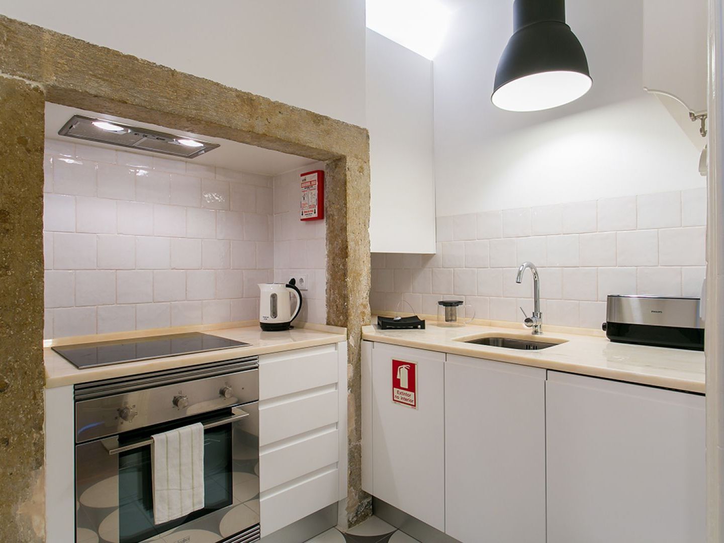 Joivy Splendid 2Br Flat In Bairro Alto, Nearby Luis De Camoes Square Apartment Lisboa Екстериор снимка